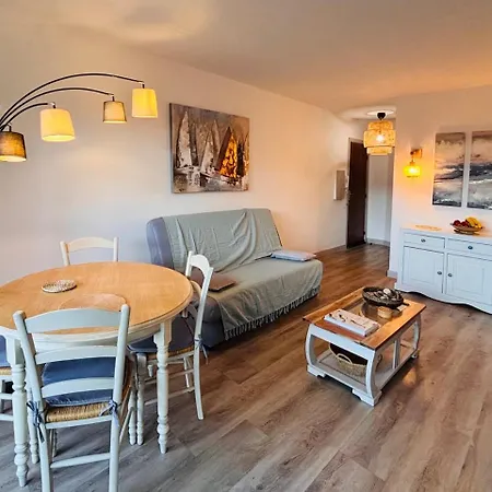 F2 Dans Avec 3 Piscines Apartman Mandelieu