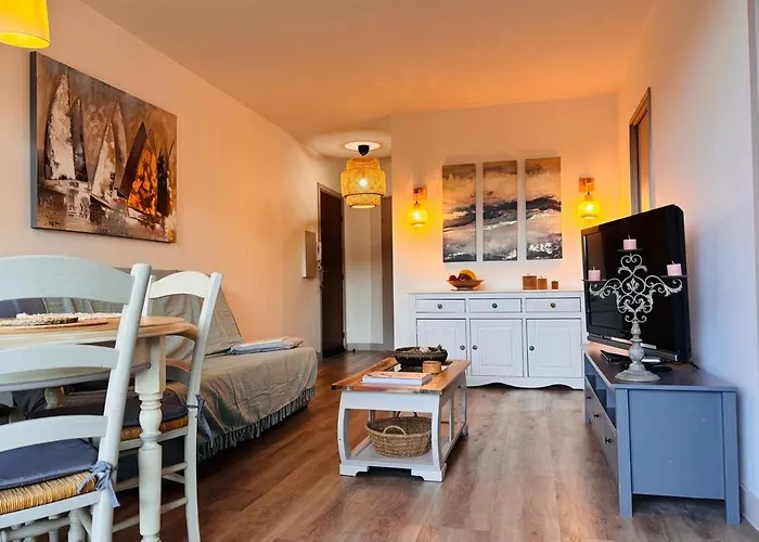 F2 Dans Résidence Avec 3 Piscines Apartamento Mandelieu