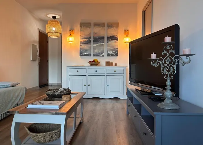 F2 Dans Résidence Avec 3 Piscines Apartamento *